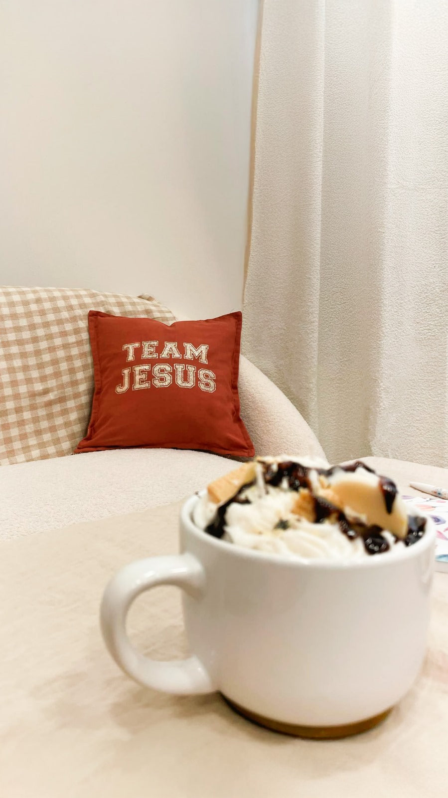 Coussin "Team Jésus"